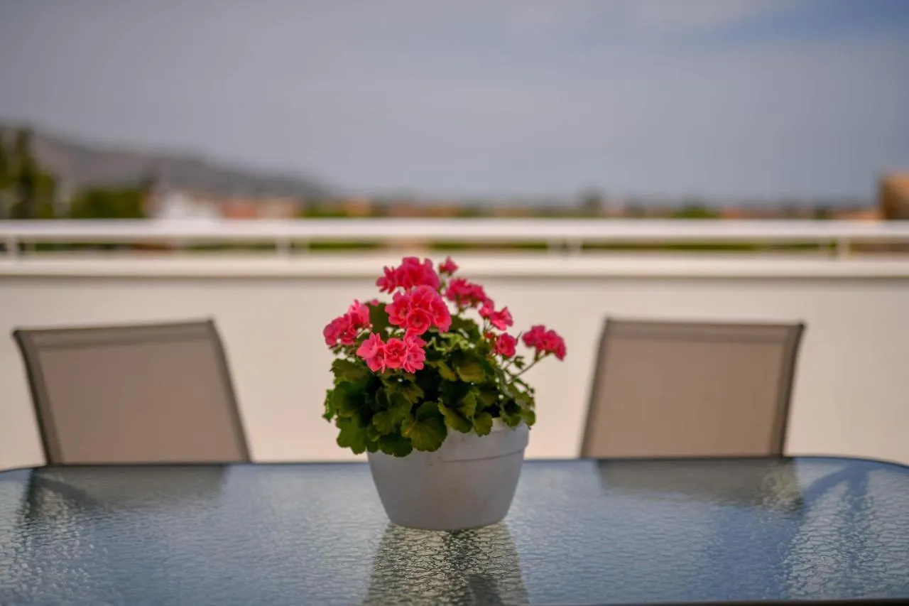 Villa Laura Charme Apartments Avola